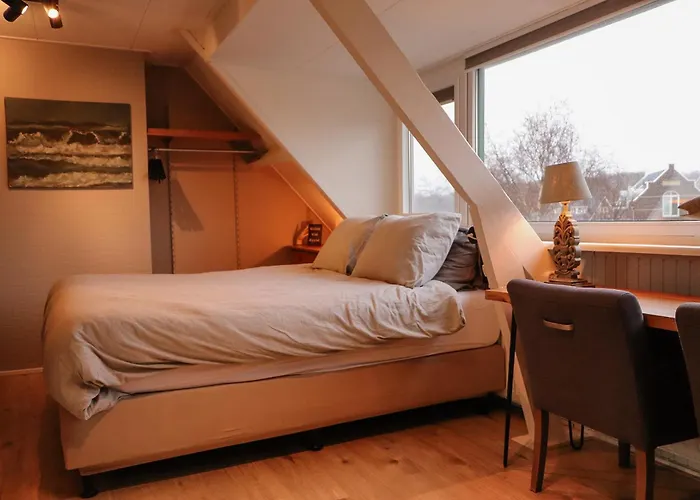 Zee-en-zo Bed & Breakfast *